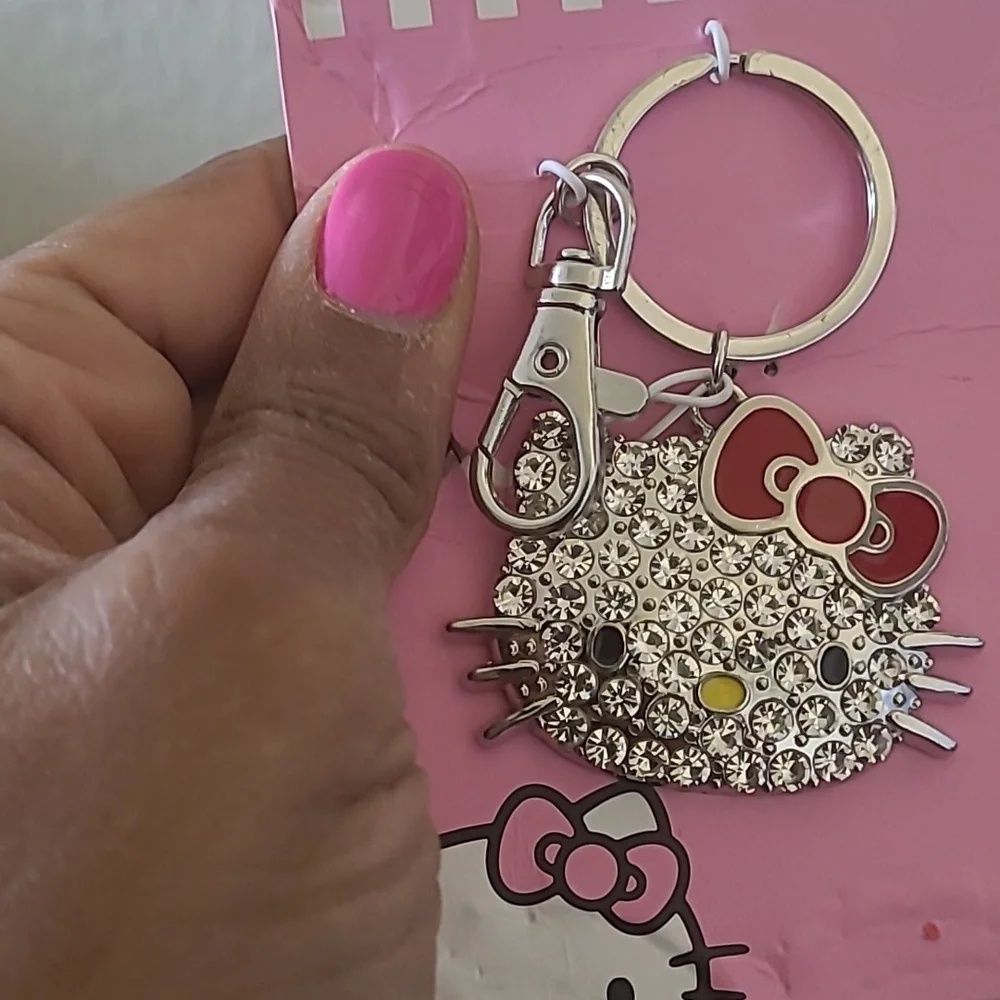 NWT Hello Kitty Rhinestone Keychain - Picture 3 of 3